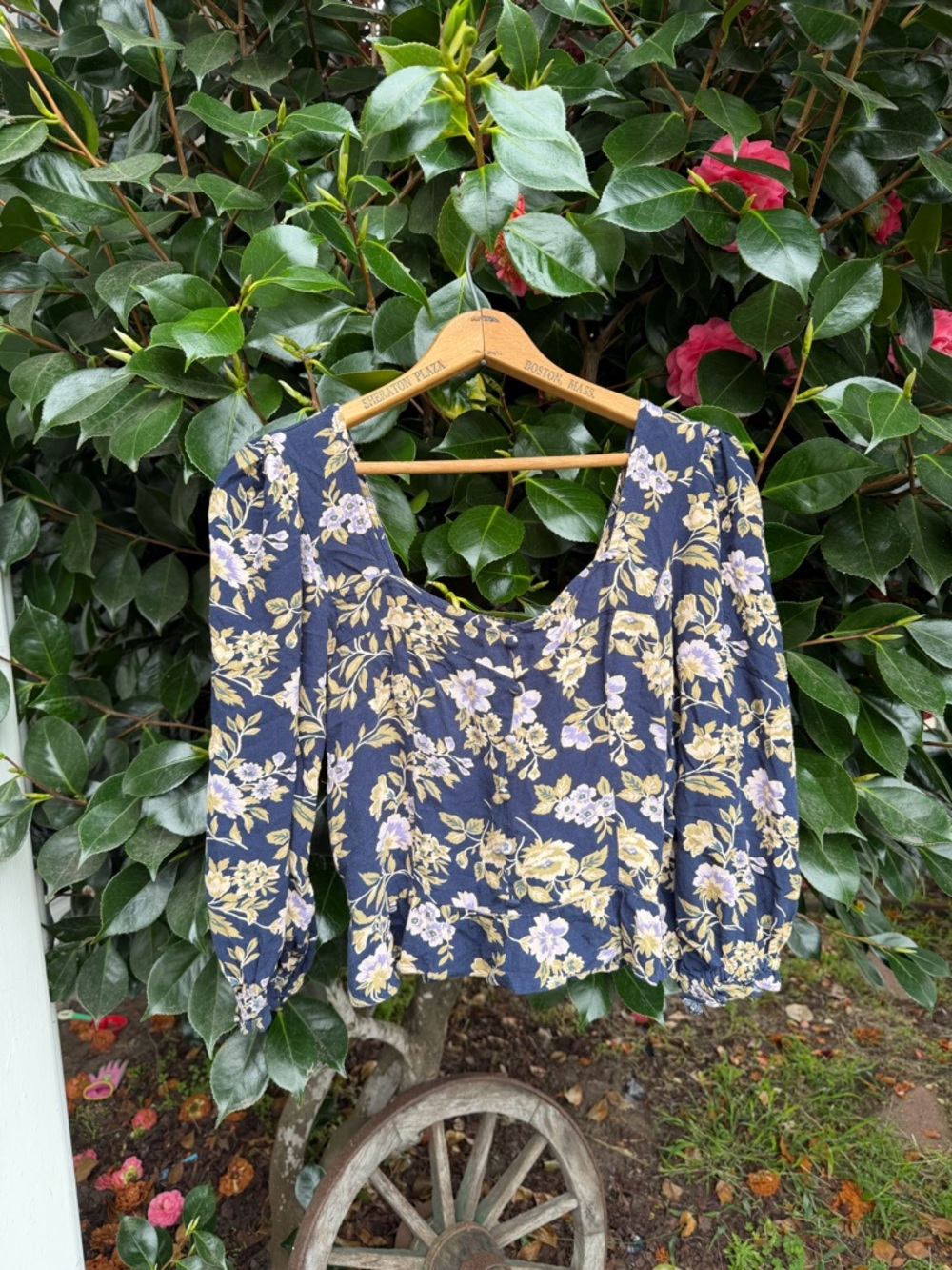 American eagle Floral Square-Neck Long Sleeve Top - Navy Floral